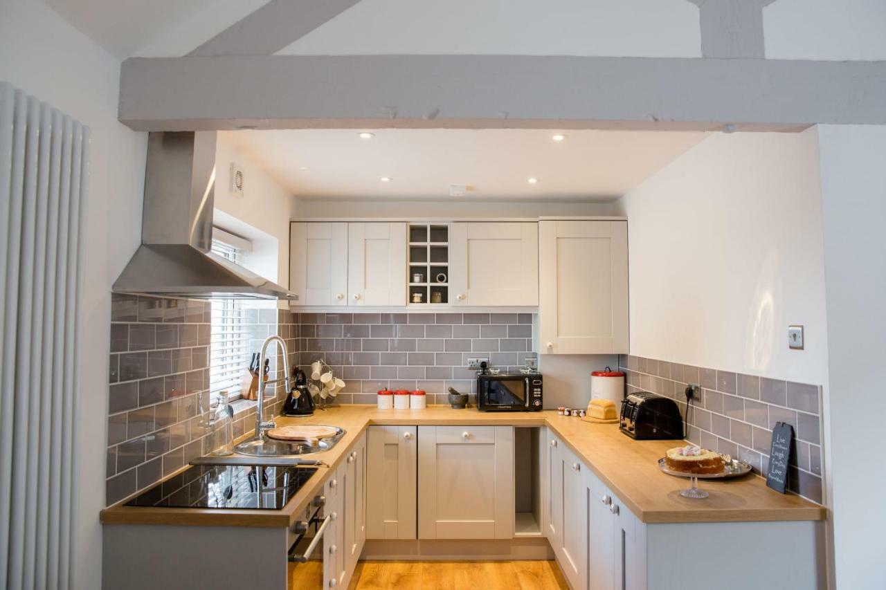 Thrush Nest Cottages - Wren Cottage Sleeps 4, 2 Bedrooms & Stable Cottage Sleeps 2, 1 Bedroom Йорк Экстерьер фото