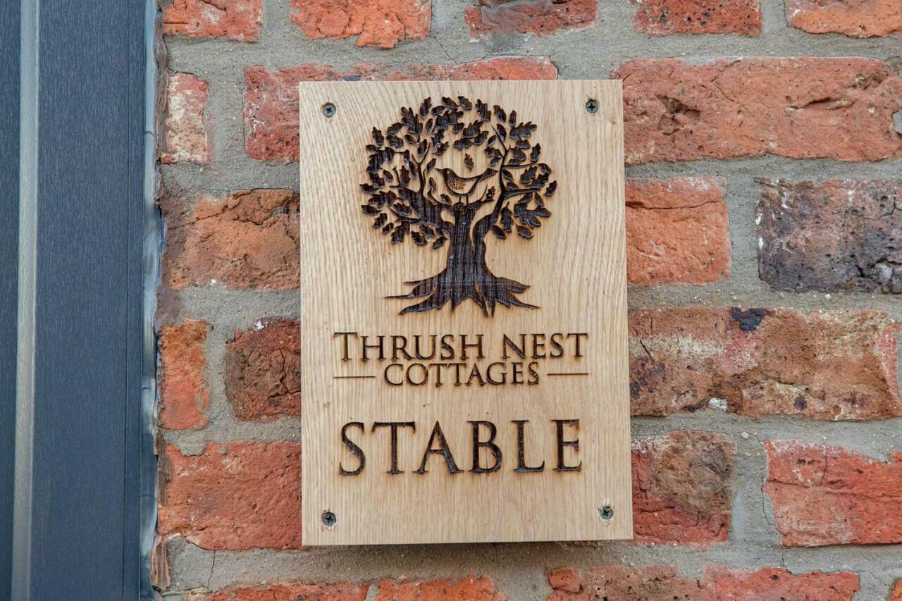 Thrush Nest Cottages - Wren Cottage Sleeps 4, 2 Bedrooms & Stable Cottage Sleeps 2, 1 Bedroom Йорк Экстерьер фото